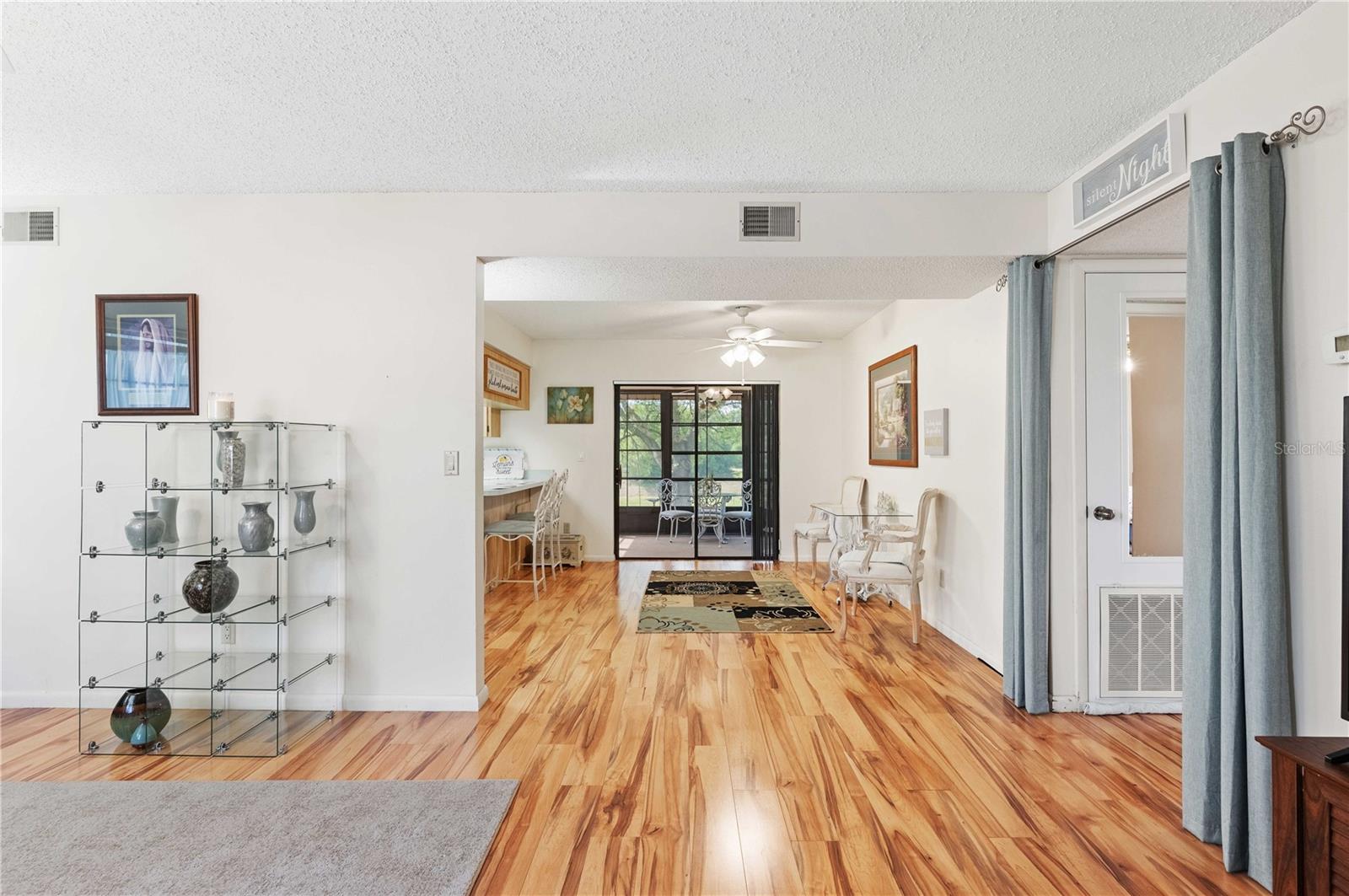 7186 LEXINGTON CIR