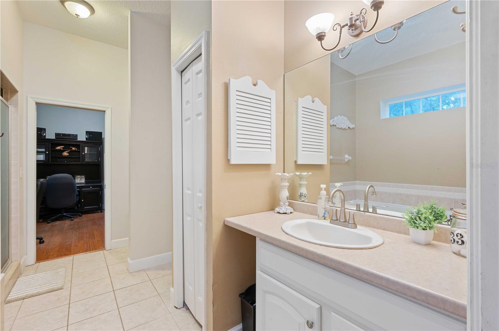 13141 MAUDIE LN