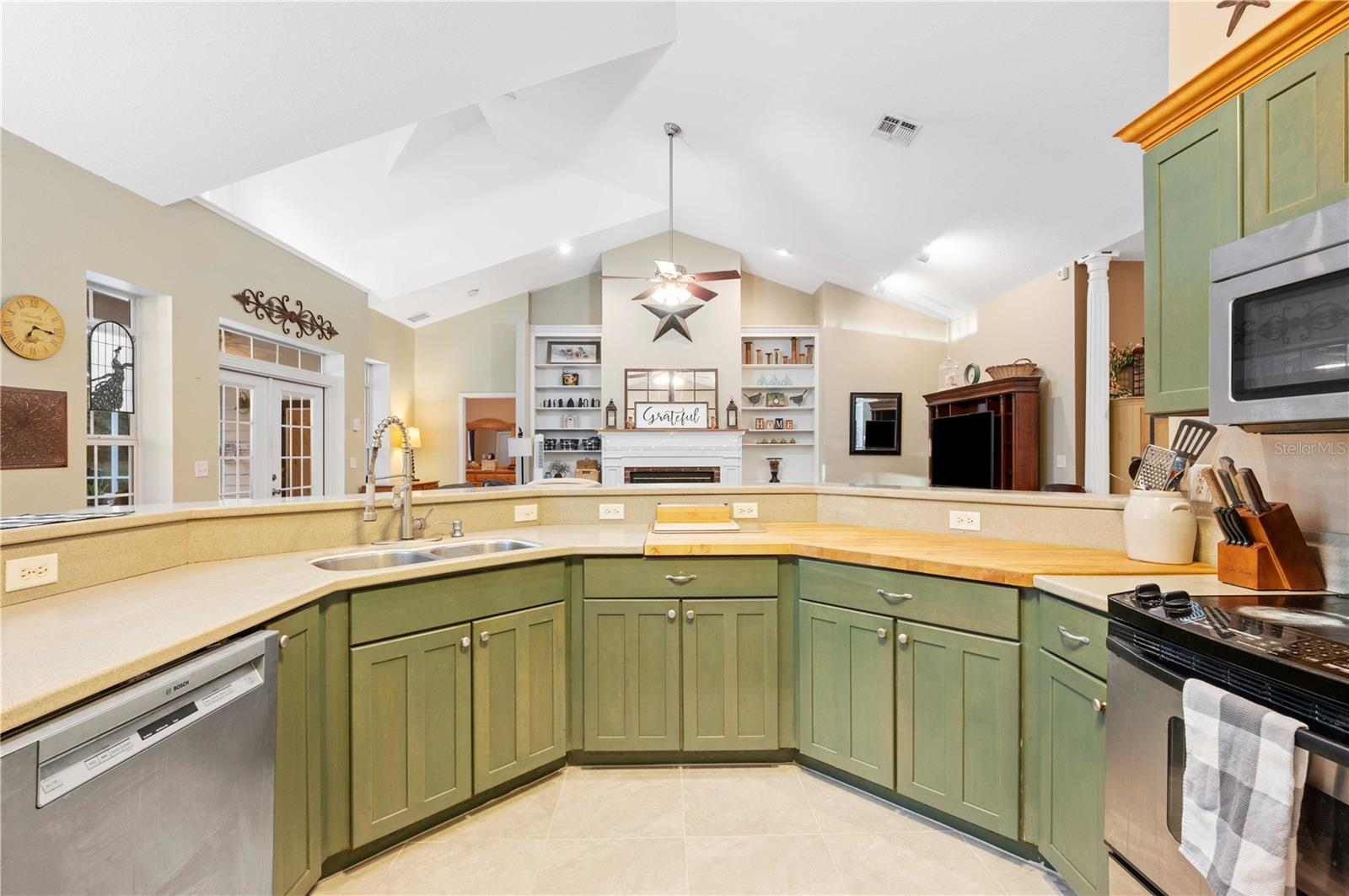 13141 MAUDIE LN
