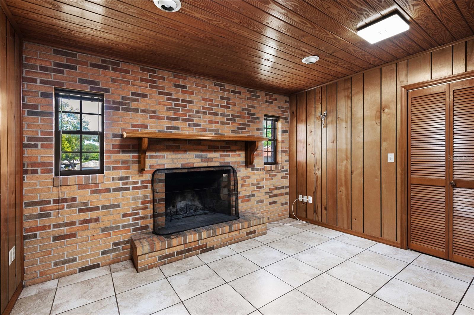 13312 FORT KING RD