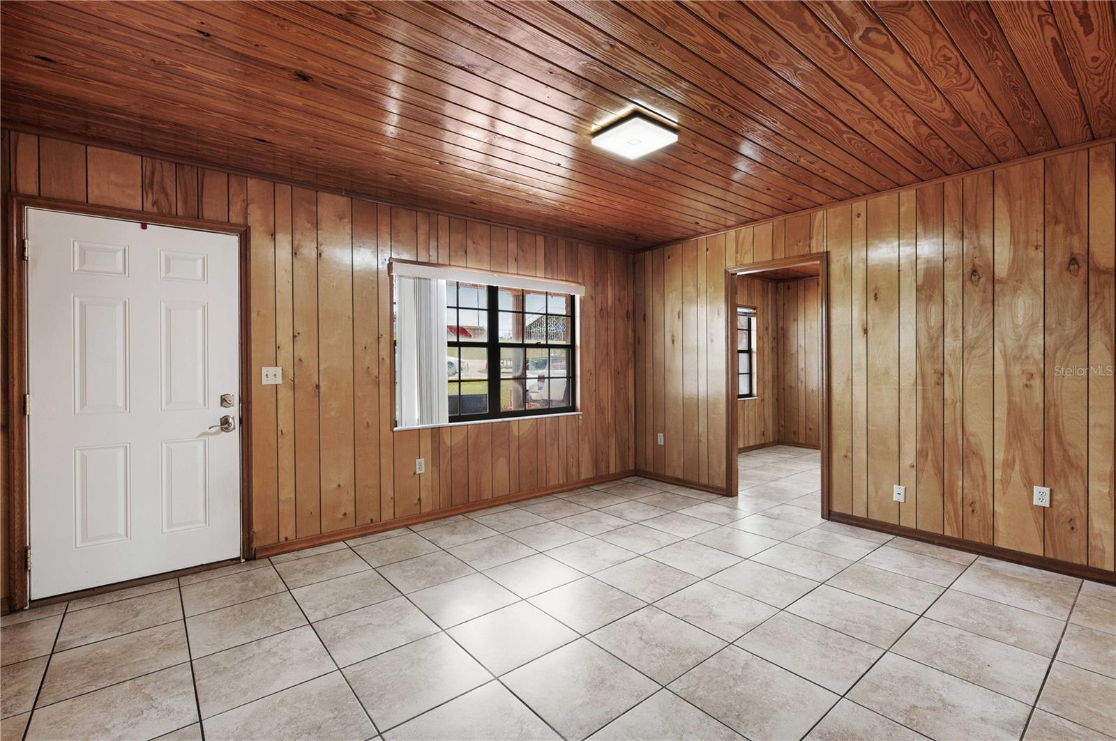 13312 FORT KING RD