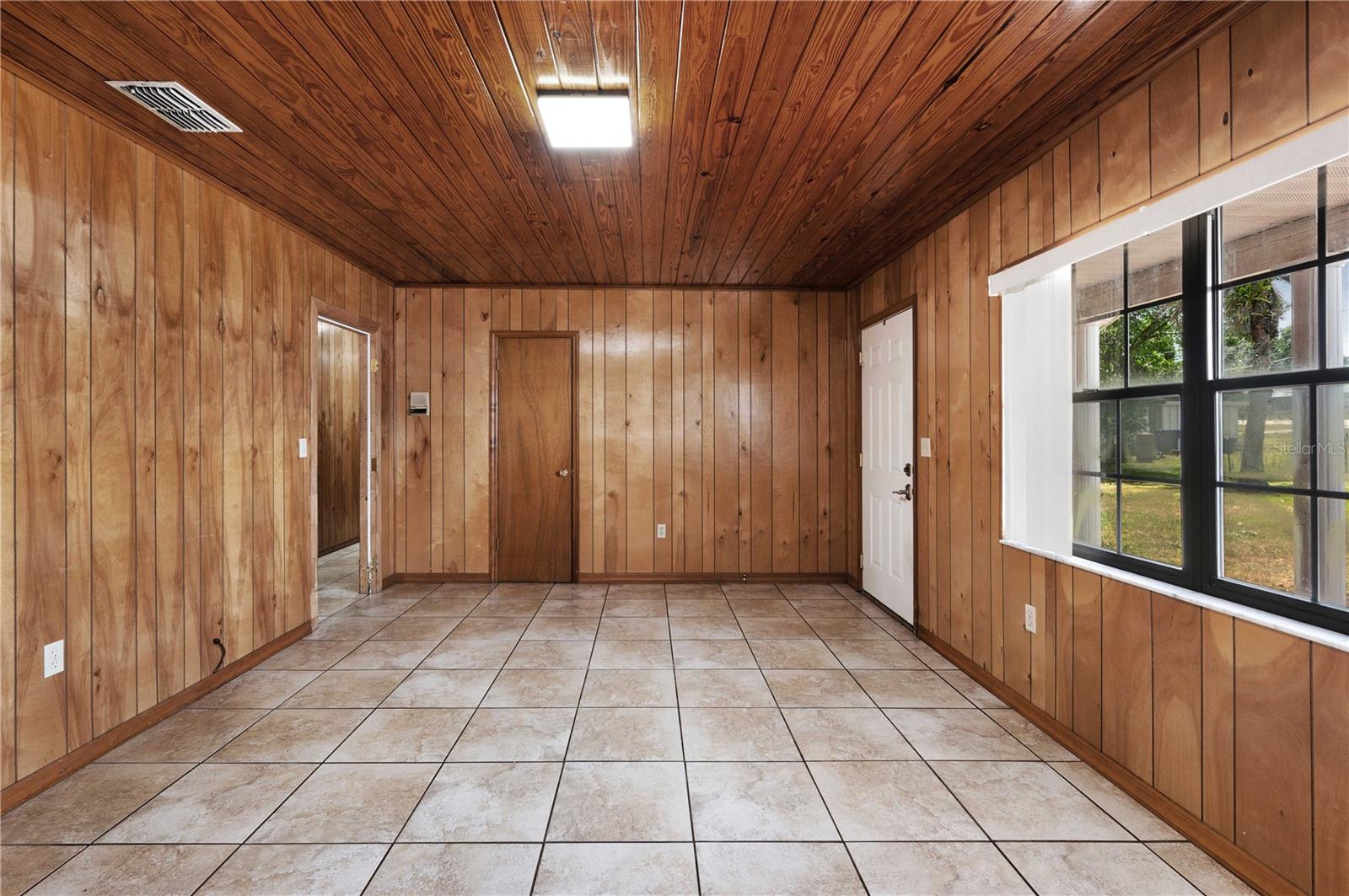 13312 FORT KING RD