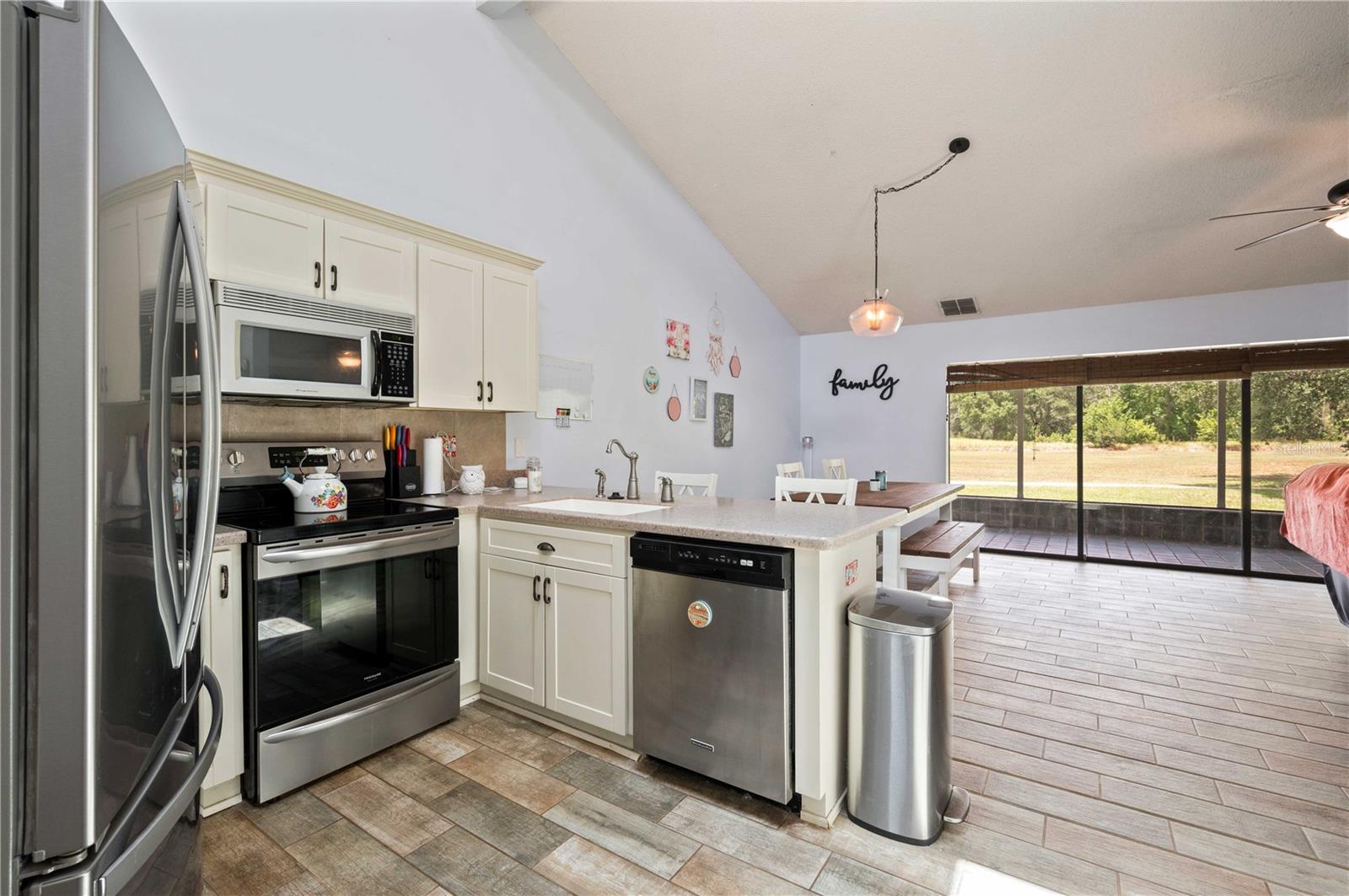 34515 CEDARFIELD DR