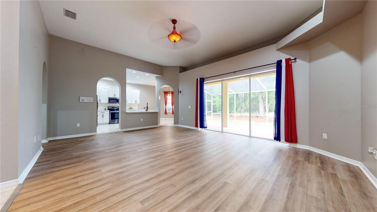 10423 CANARY ISLE DR