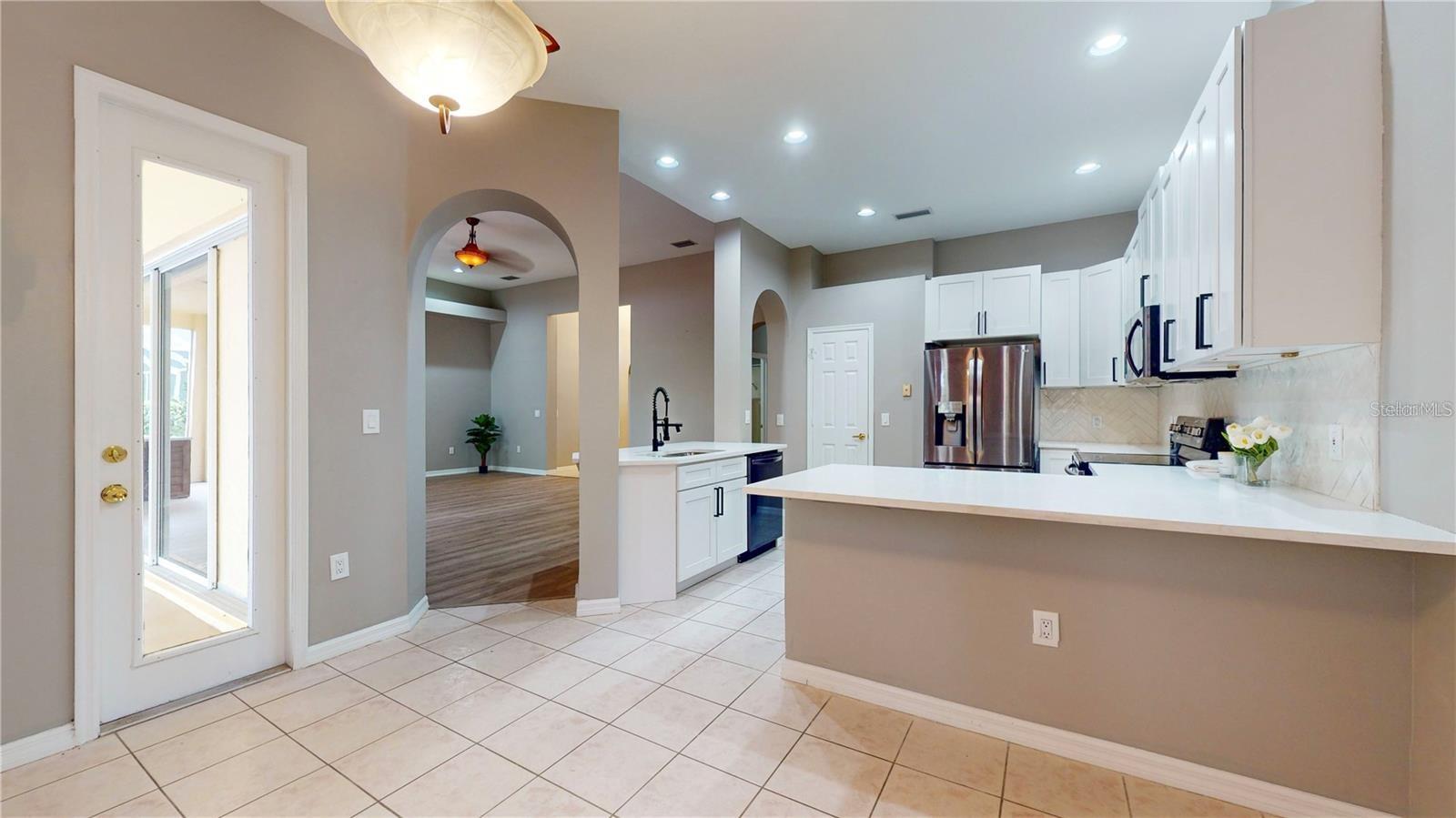 10423 CANARY ISLE DR