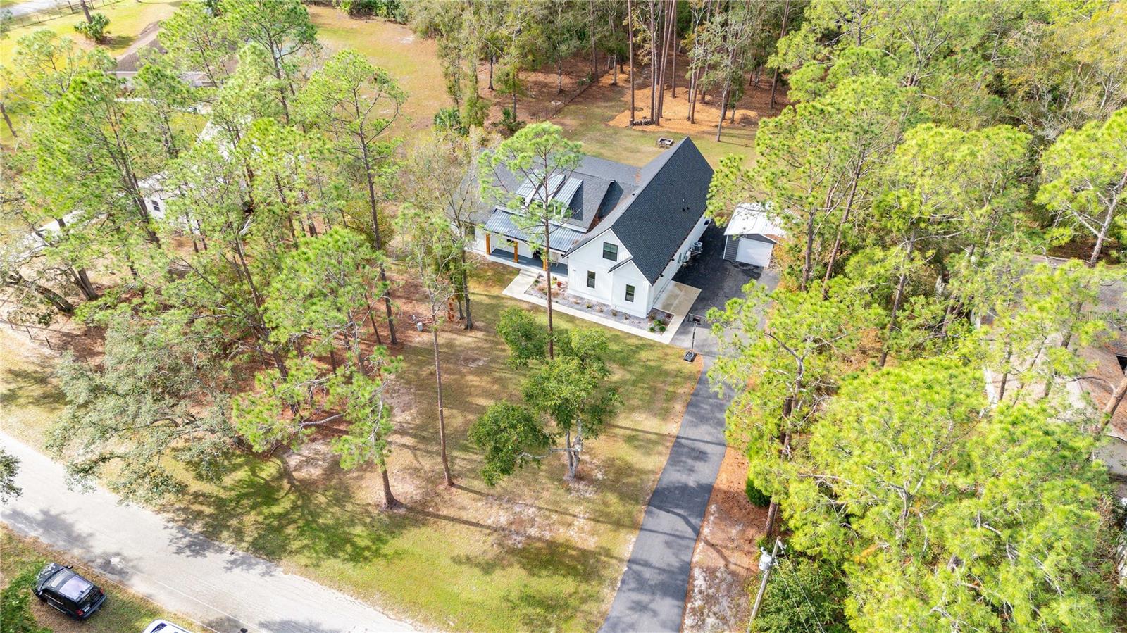 8611 QUAIL HOLLOW BLVD