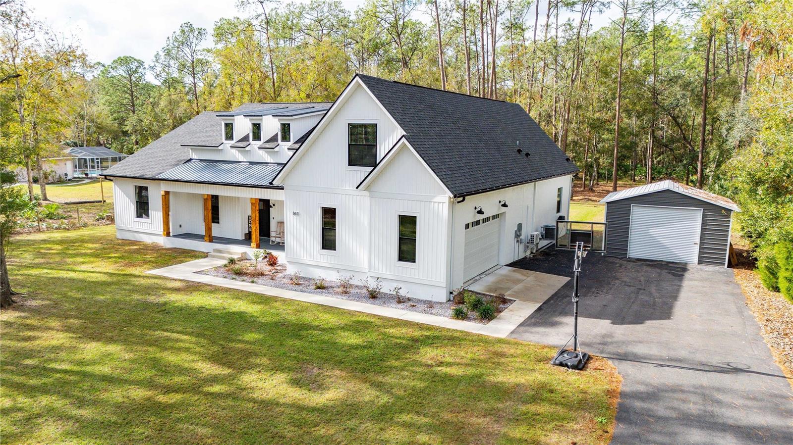 8611 QUAIL HOLLOW BLVD