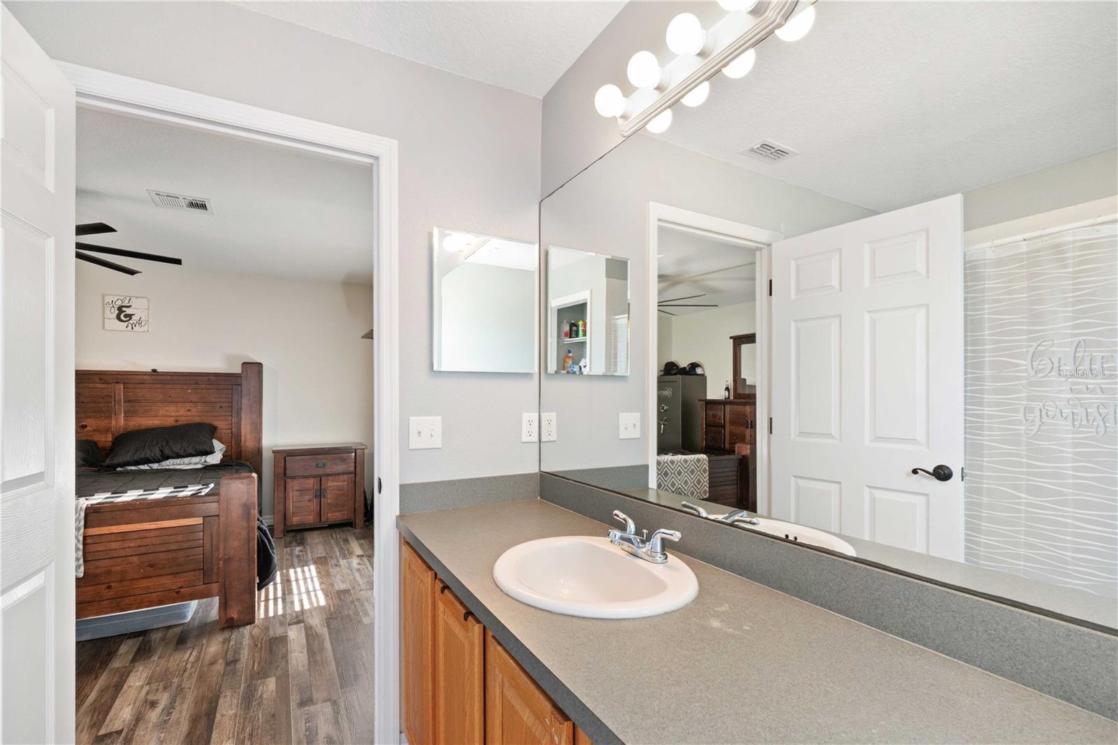 37113 WALDO DR