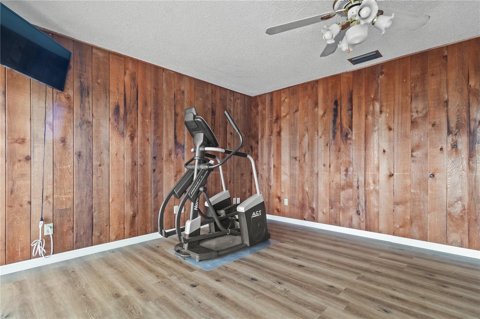 2838 SPRINGDELL CIR