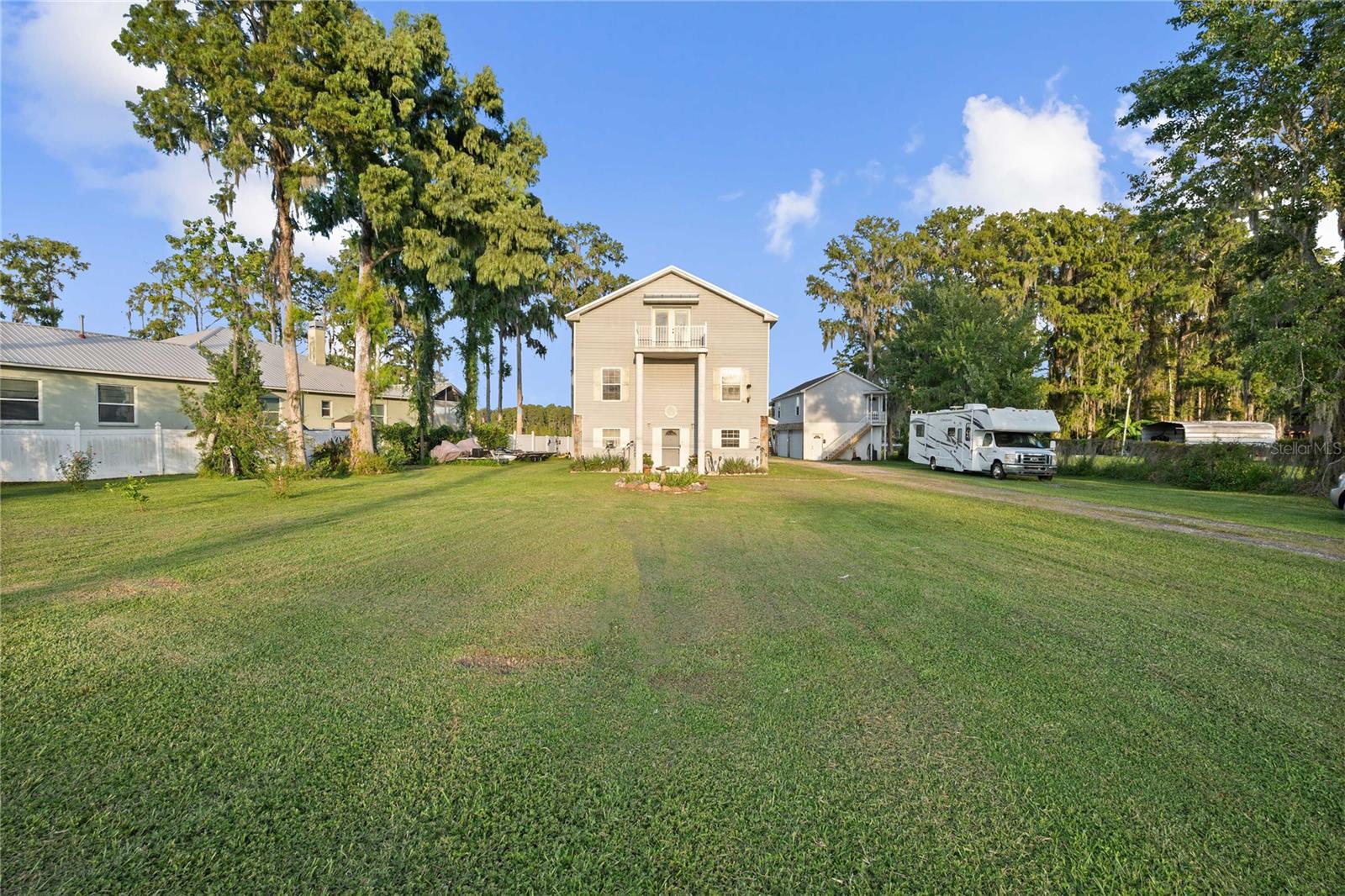 10836 LAND O LAKES BLVD