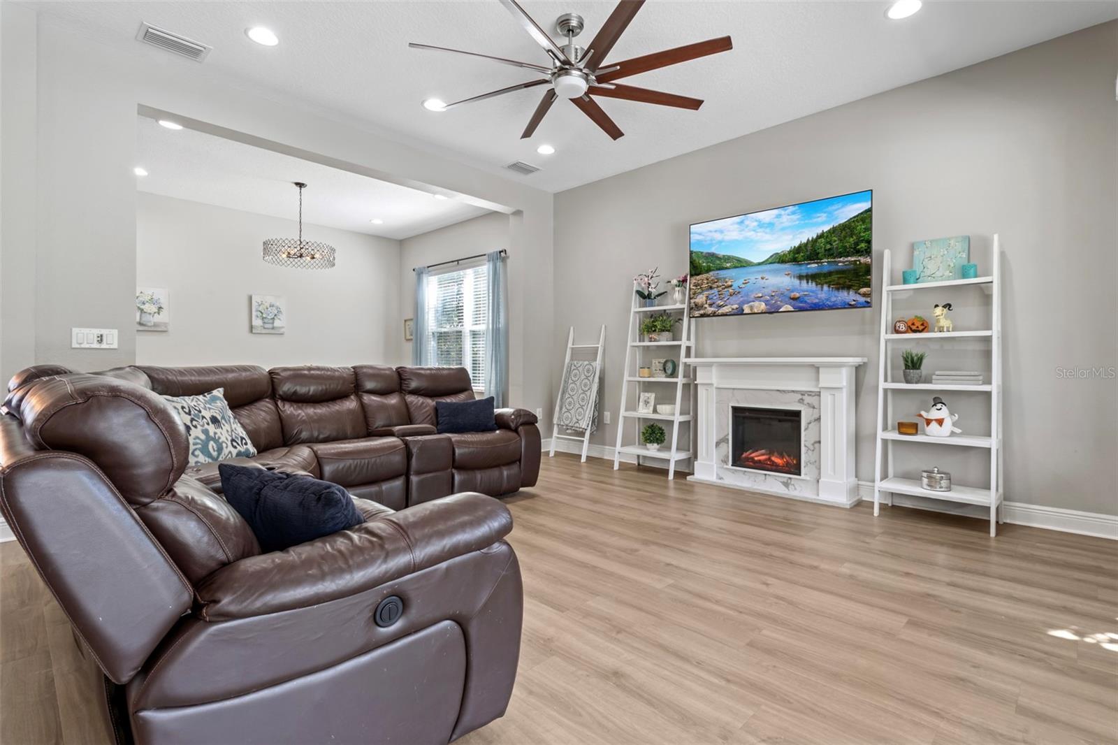 30362 CEASAR PARK DR