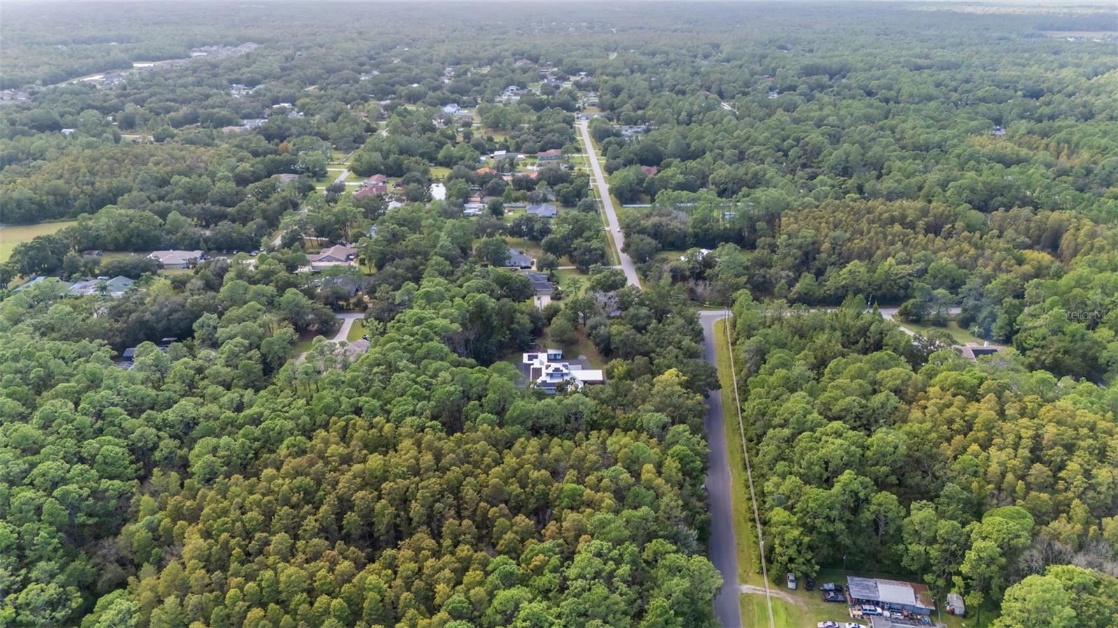 28042 LINDENHURST DR