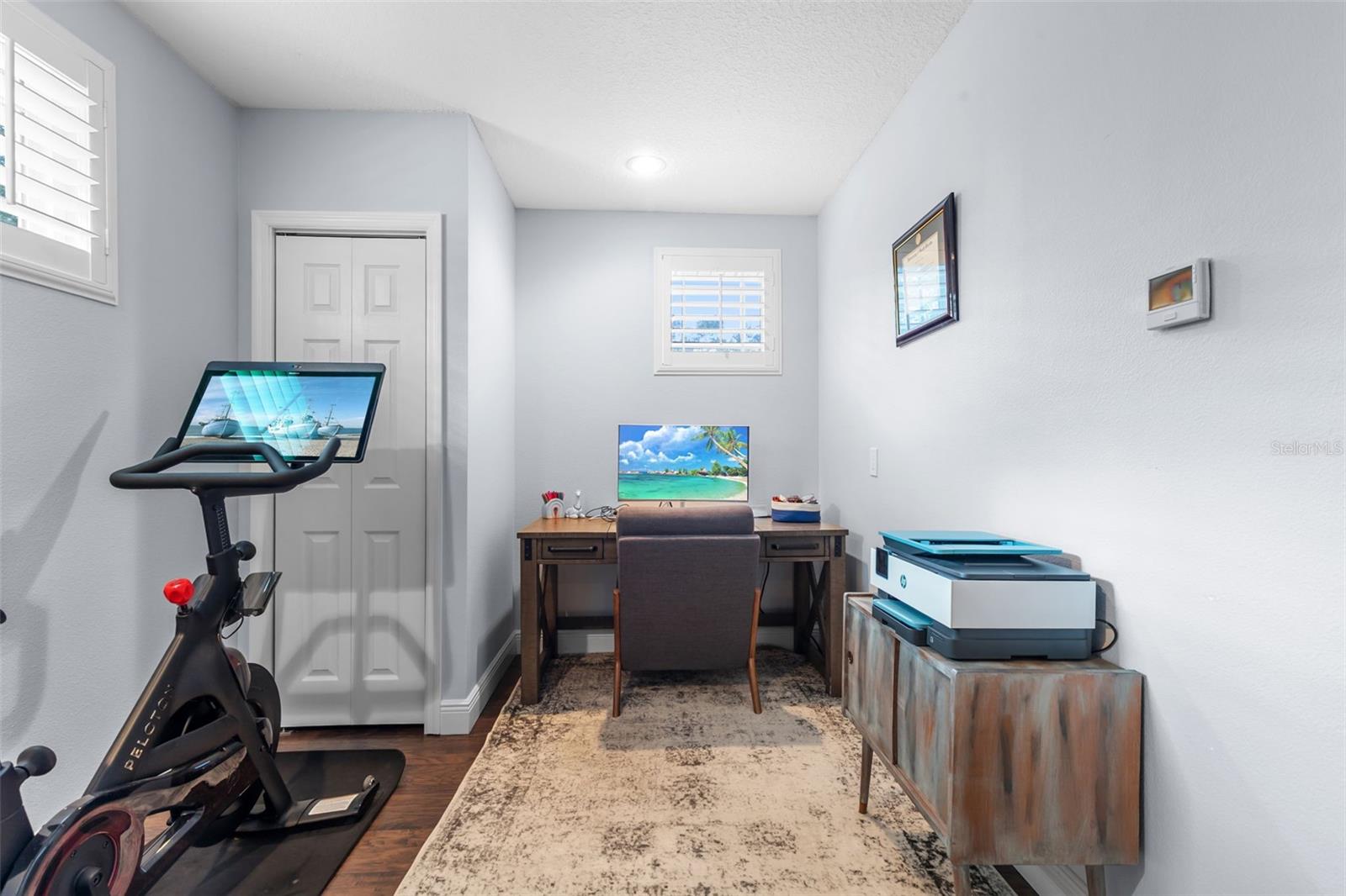 28042 LINDENHURST DR