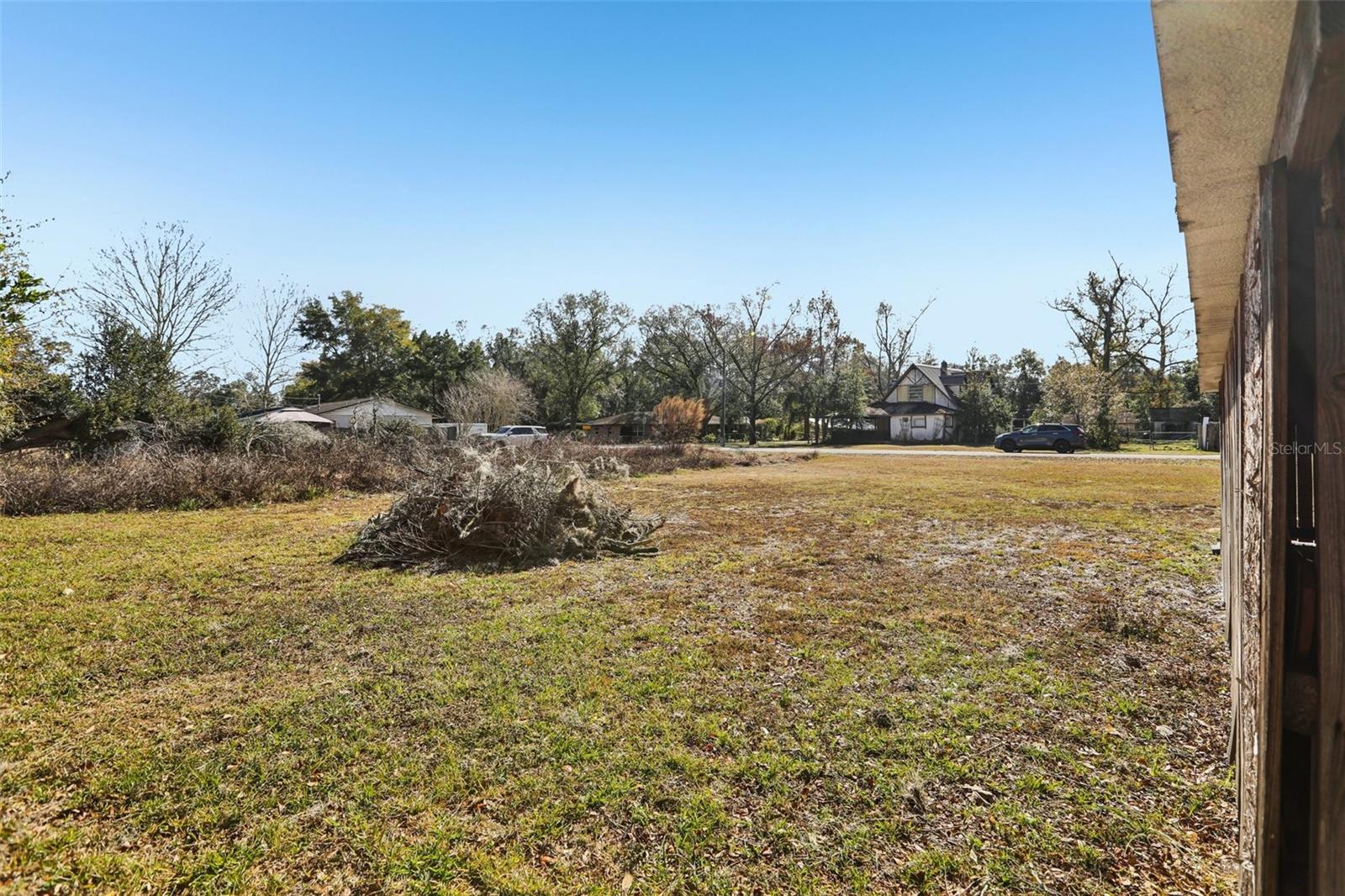 33137 CERCELIA RD