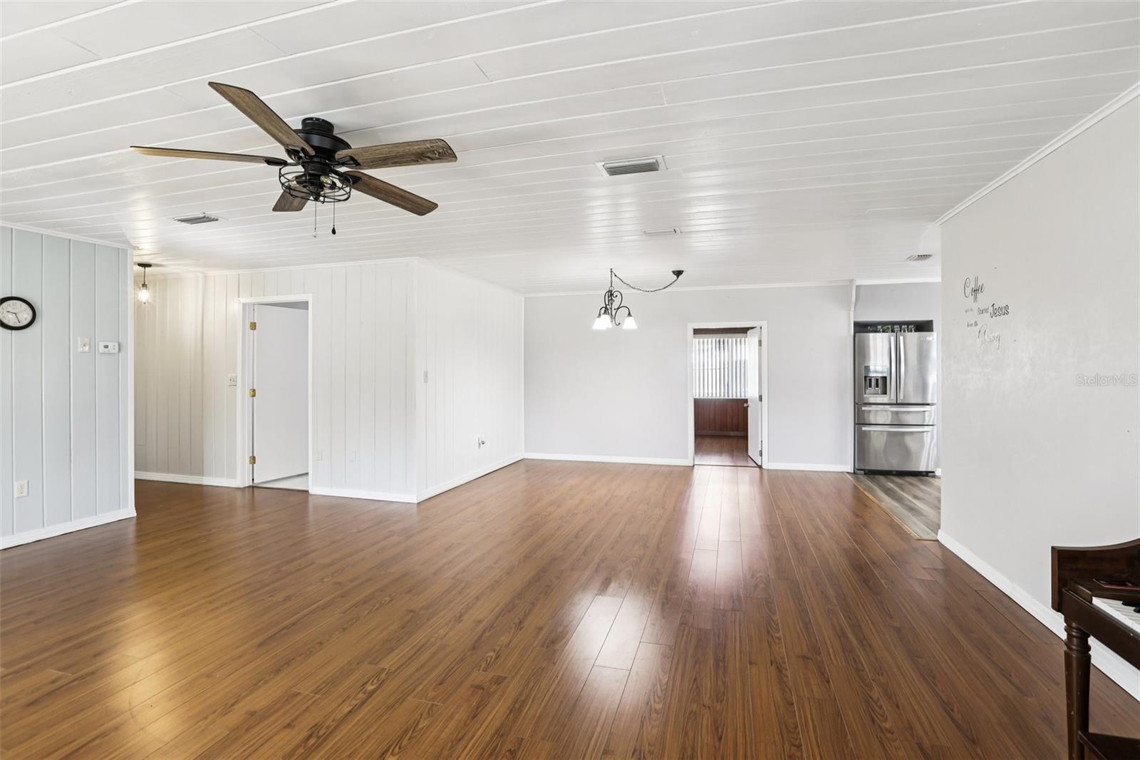 33137 CERCELIA RD