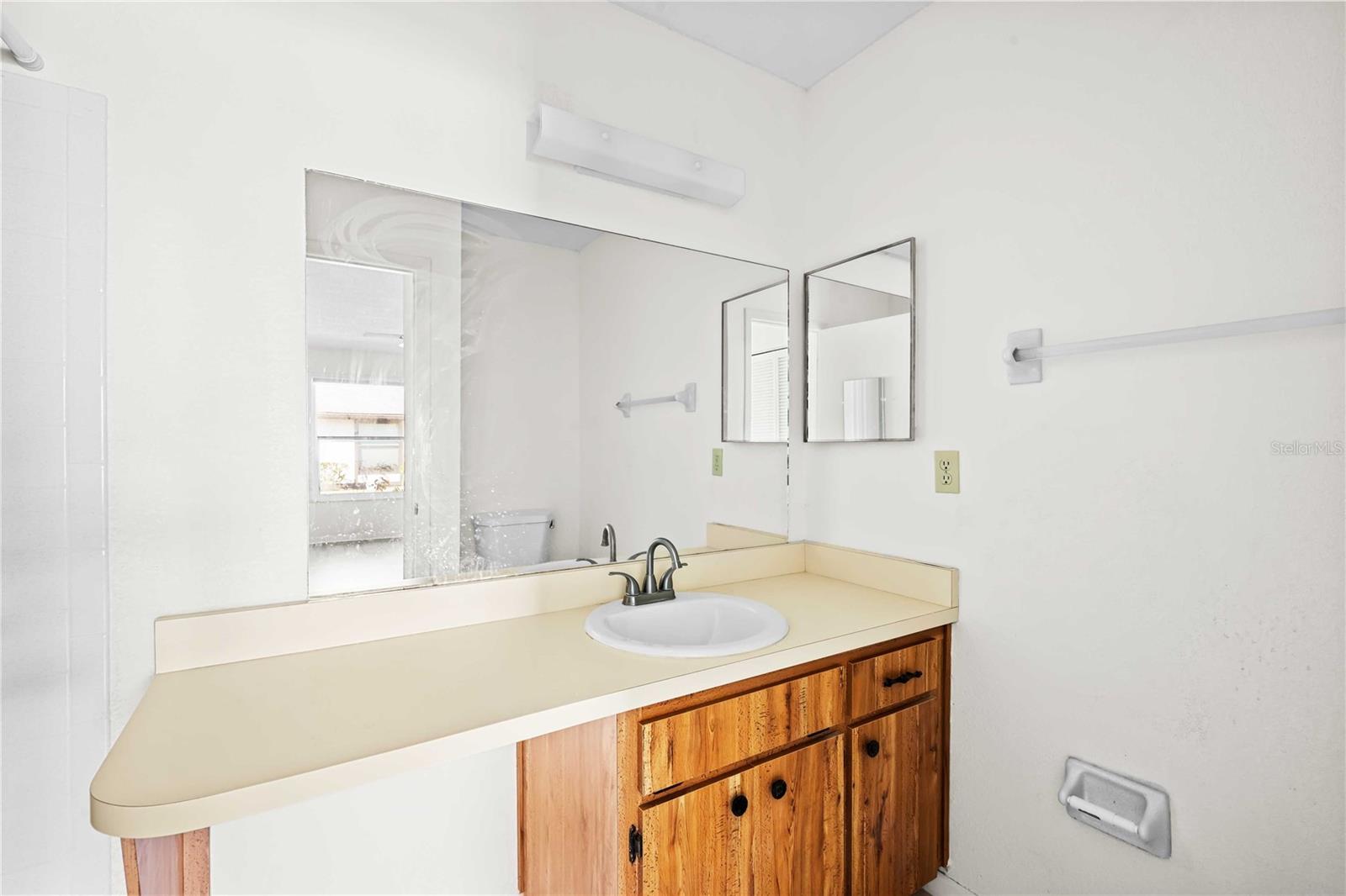 4520 BLOSSOM BLVD #D