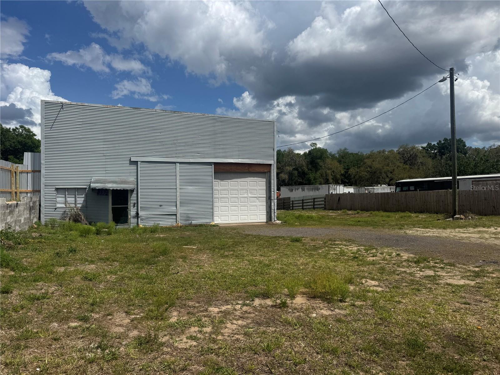 16008 US HIGHWAY 301