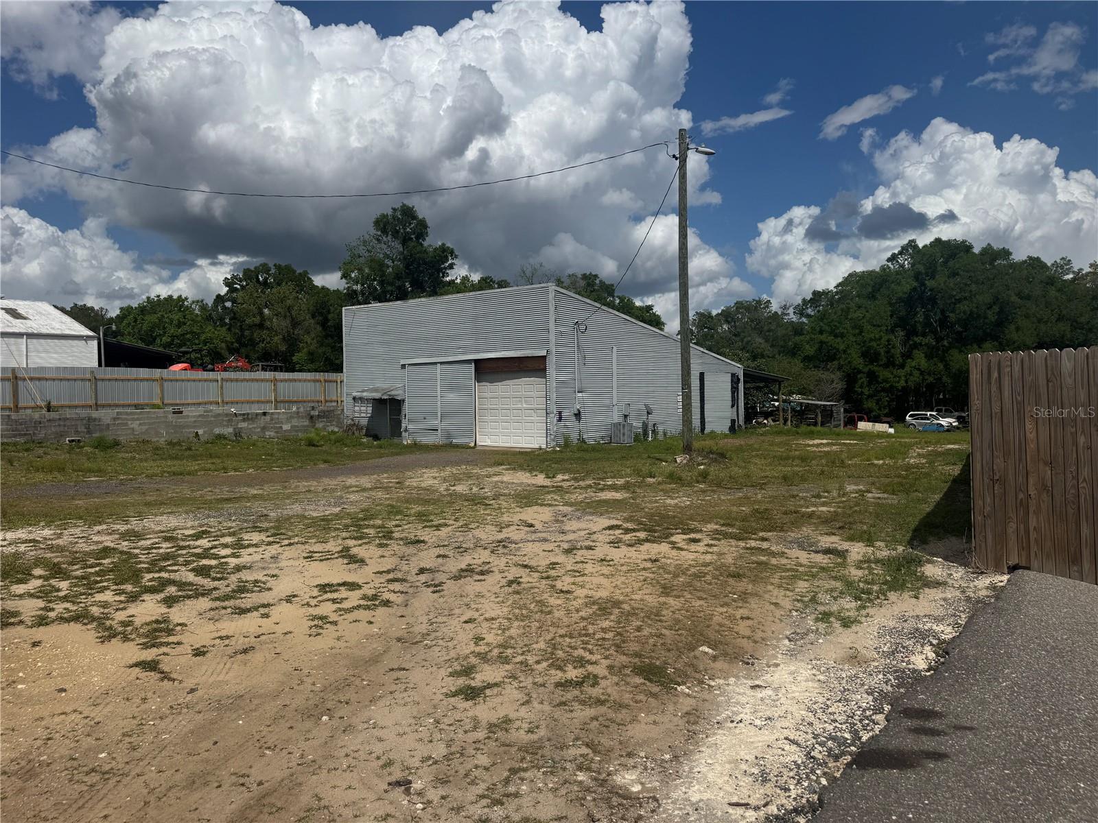 16008 US HIGHWAY 301