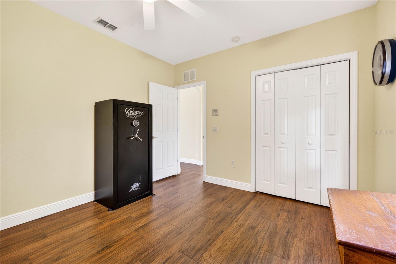 12643 OAK HOLLOW CT