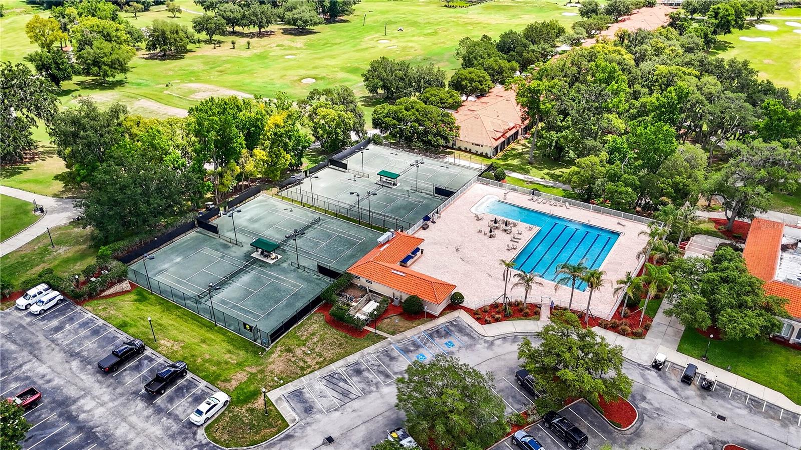 12643 OAK HOLLOW CT