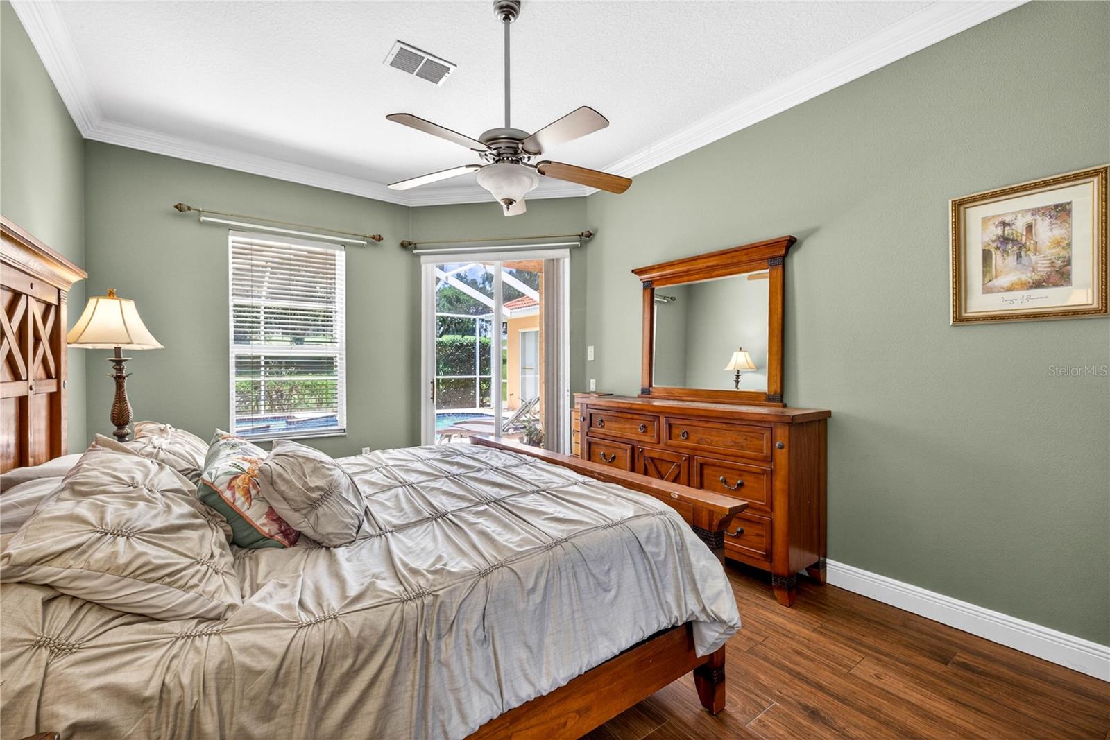12643 OAK HOLLOW CT
