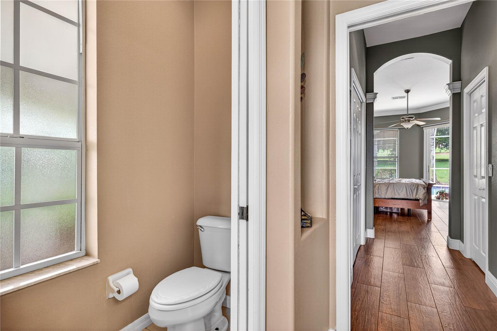 12643 OAK HOLLOW CT