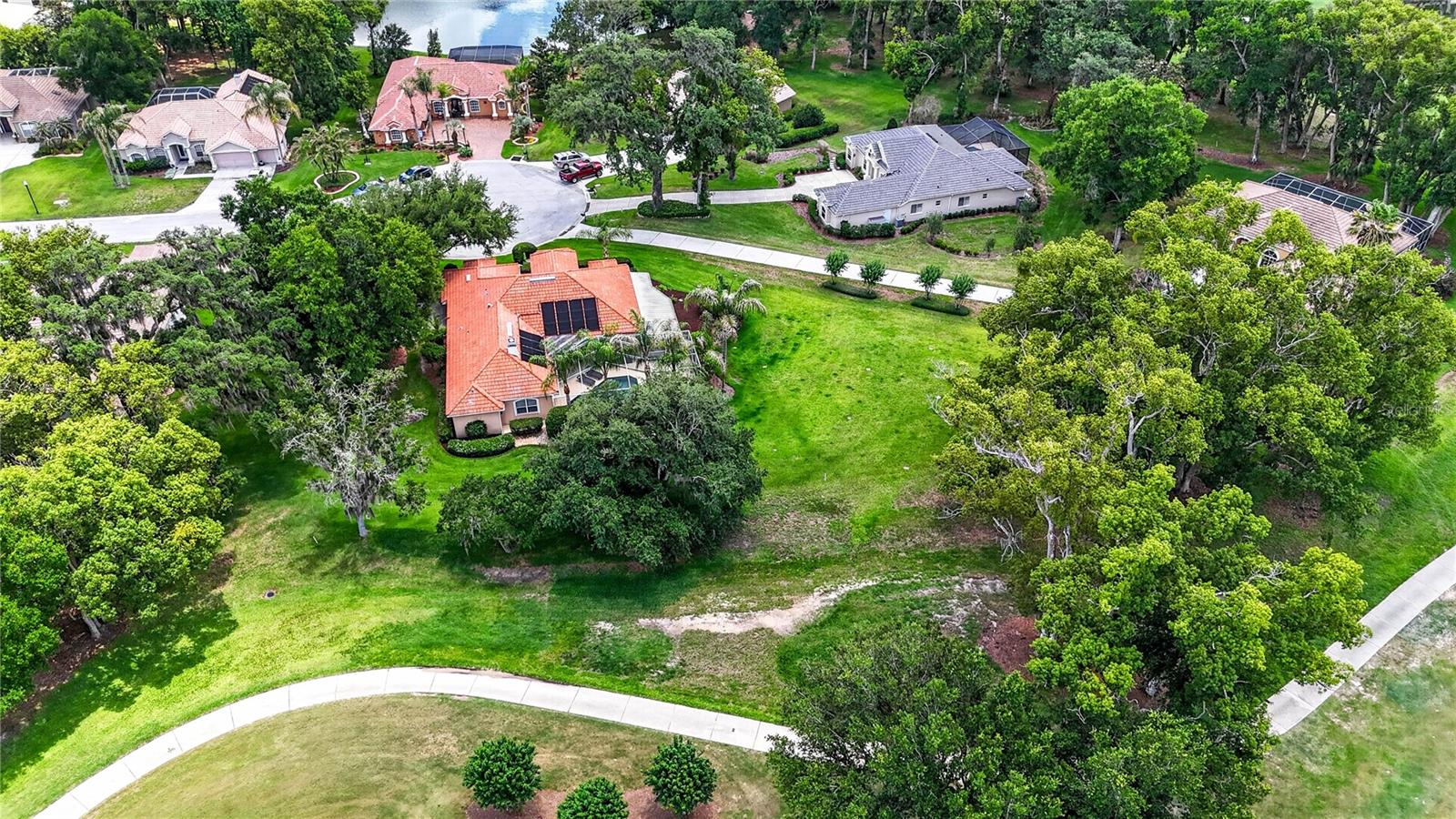 12643 OAK HOLLOW CT