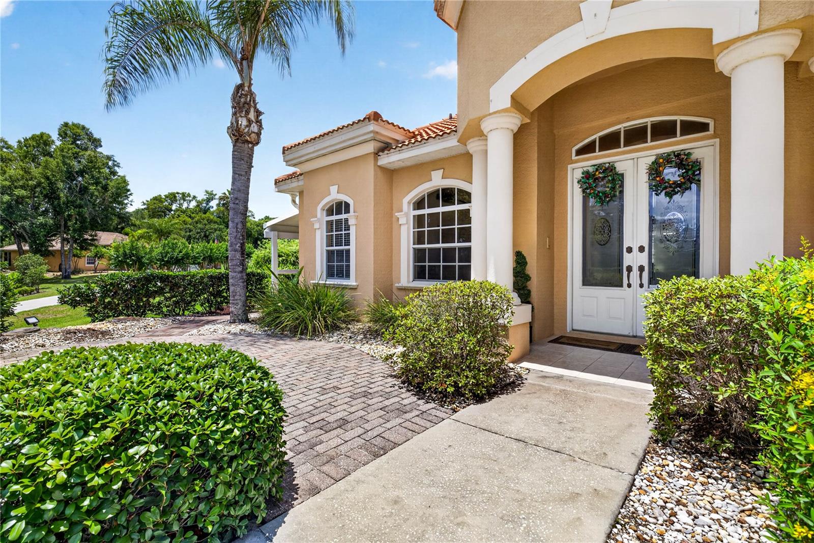 12643 OAK HOLLOW CT