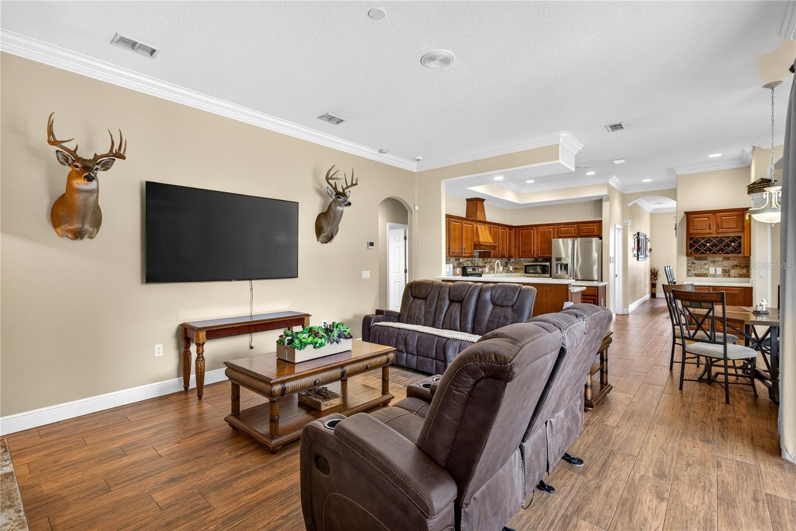 12643 OAK HOLLOW CT