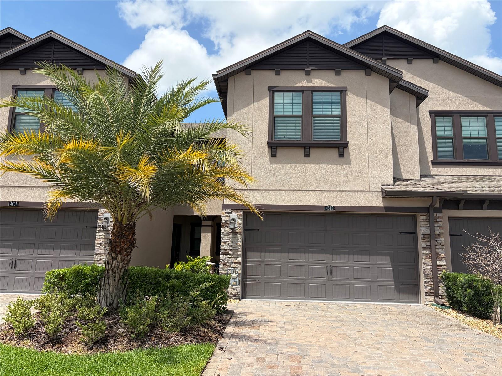 4615 ALMADA LN