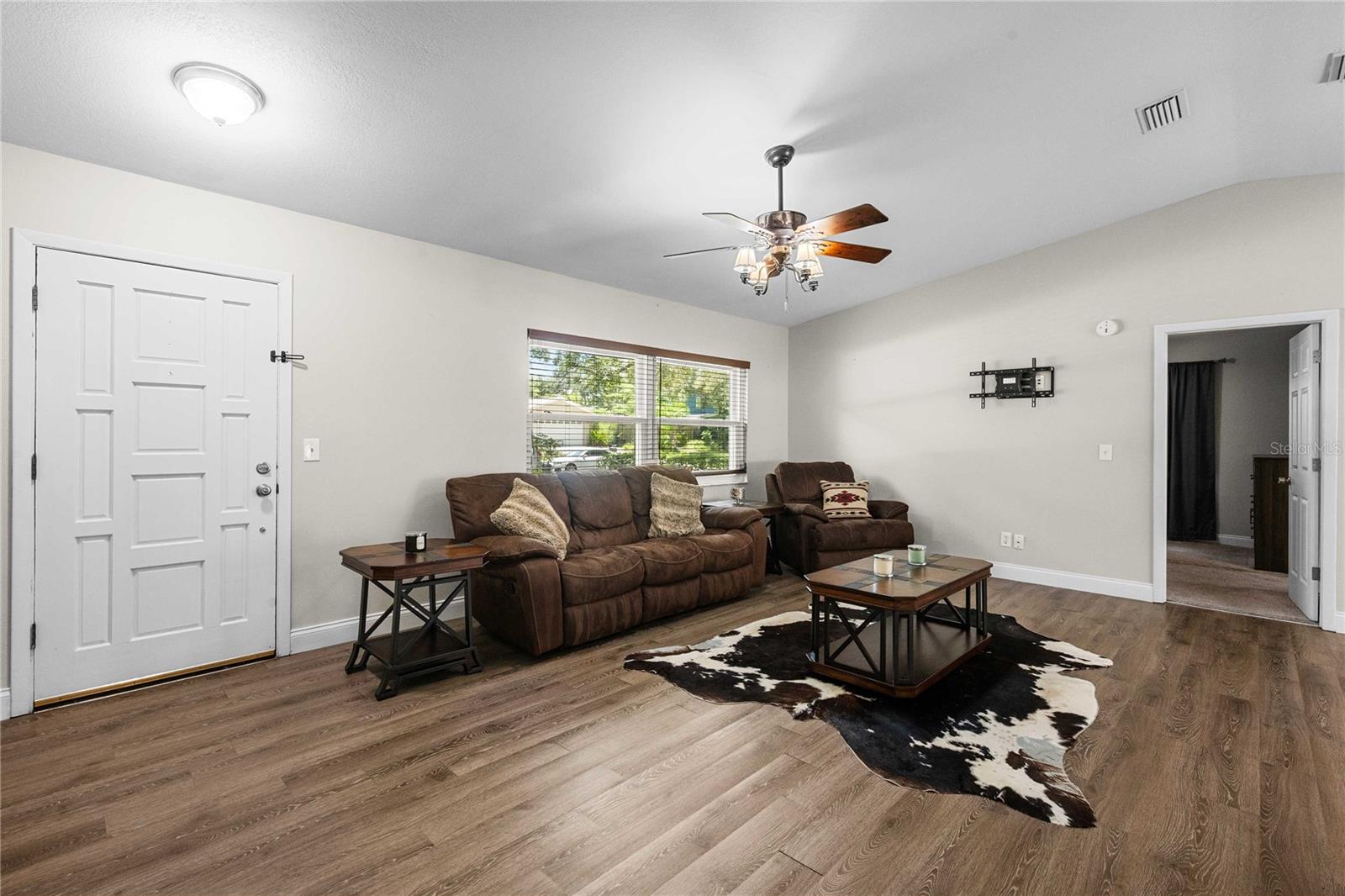 2423 FORREST CREST CIR