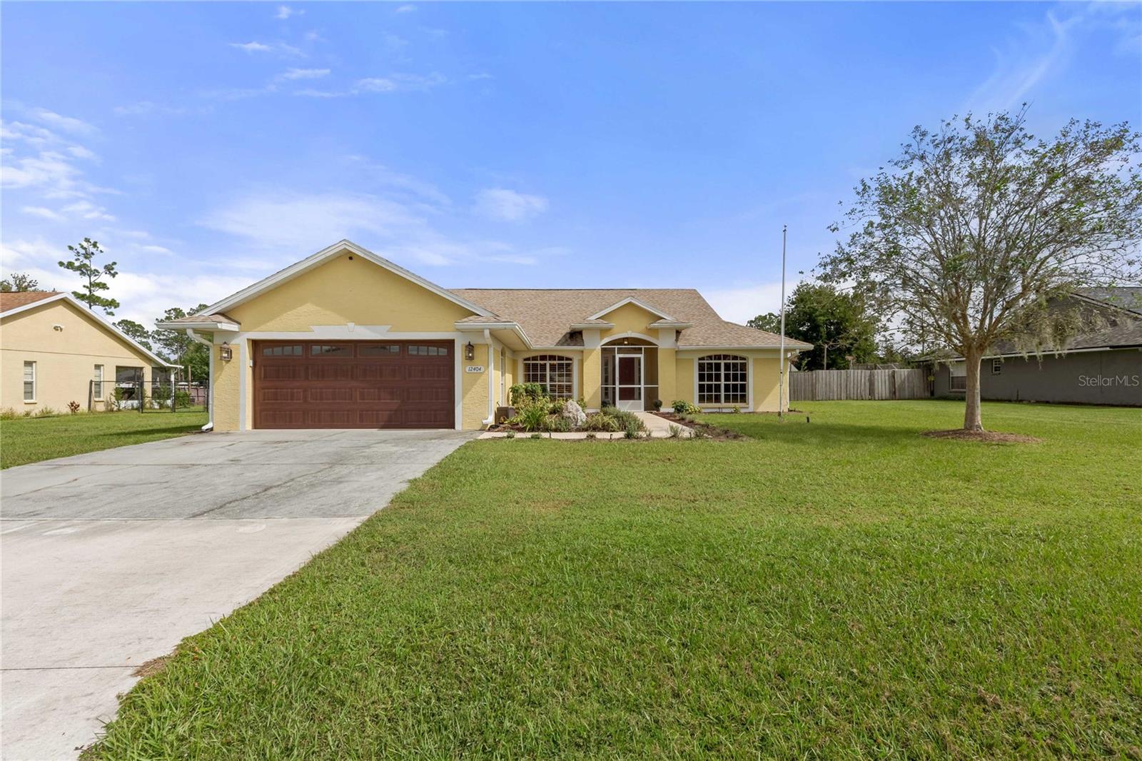 12404 PALM RIDGE DR