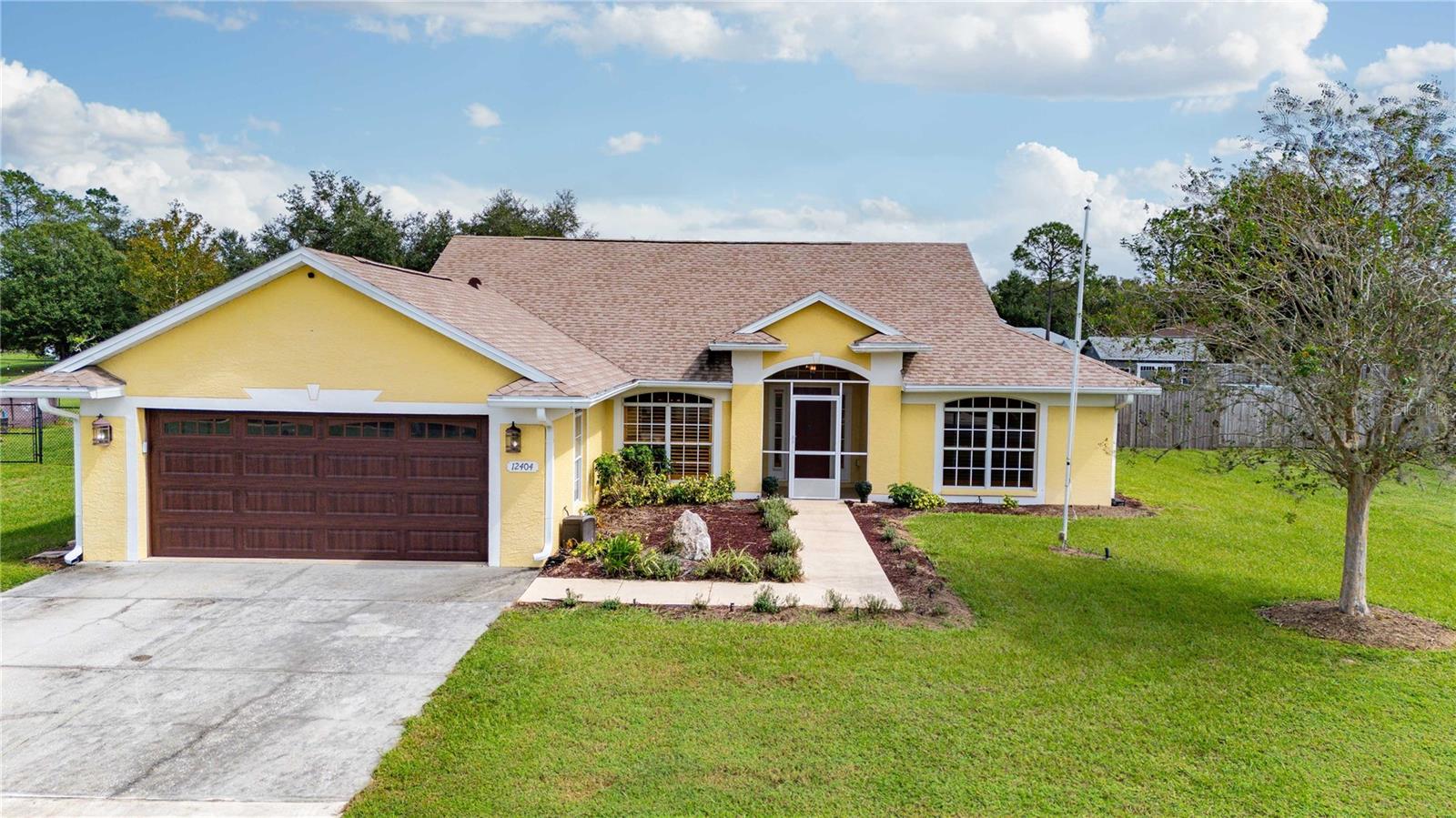 12404 Palm Ridge Dr San Antonio Fl Us 33576 Mfrtb8561078