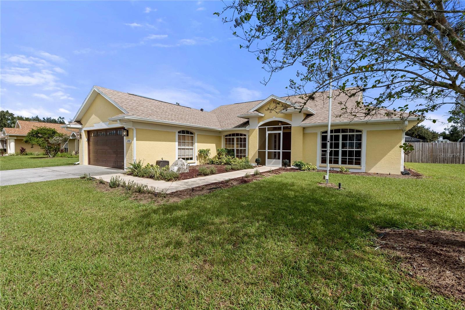 12404 PALM RIDGE DR