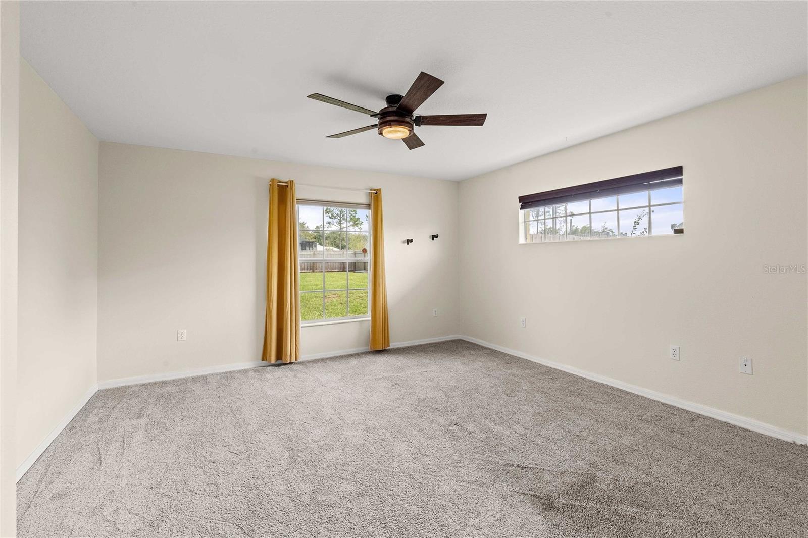 12404 PALM RIDGE DR