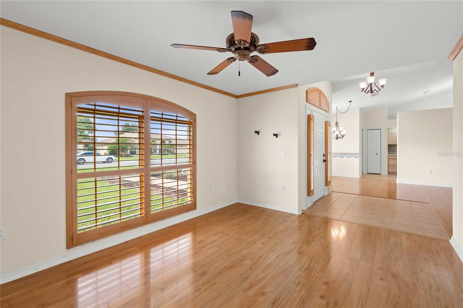 12404 PALM RIDGE DR