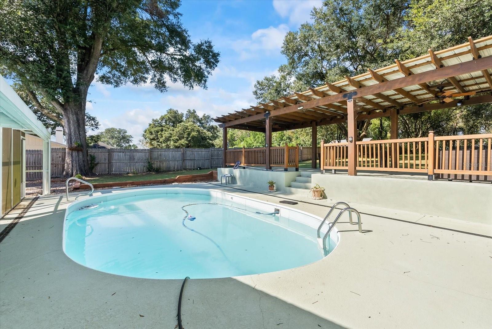 40237 TROTTER LN