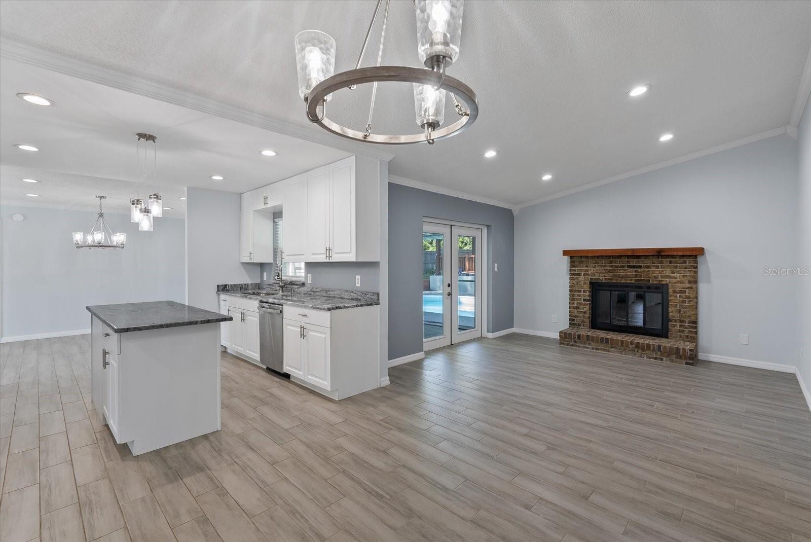 40237 TROTTER LN