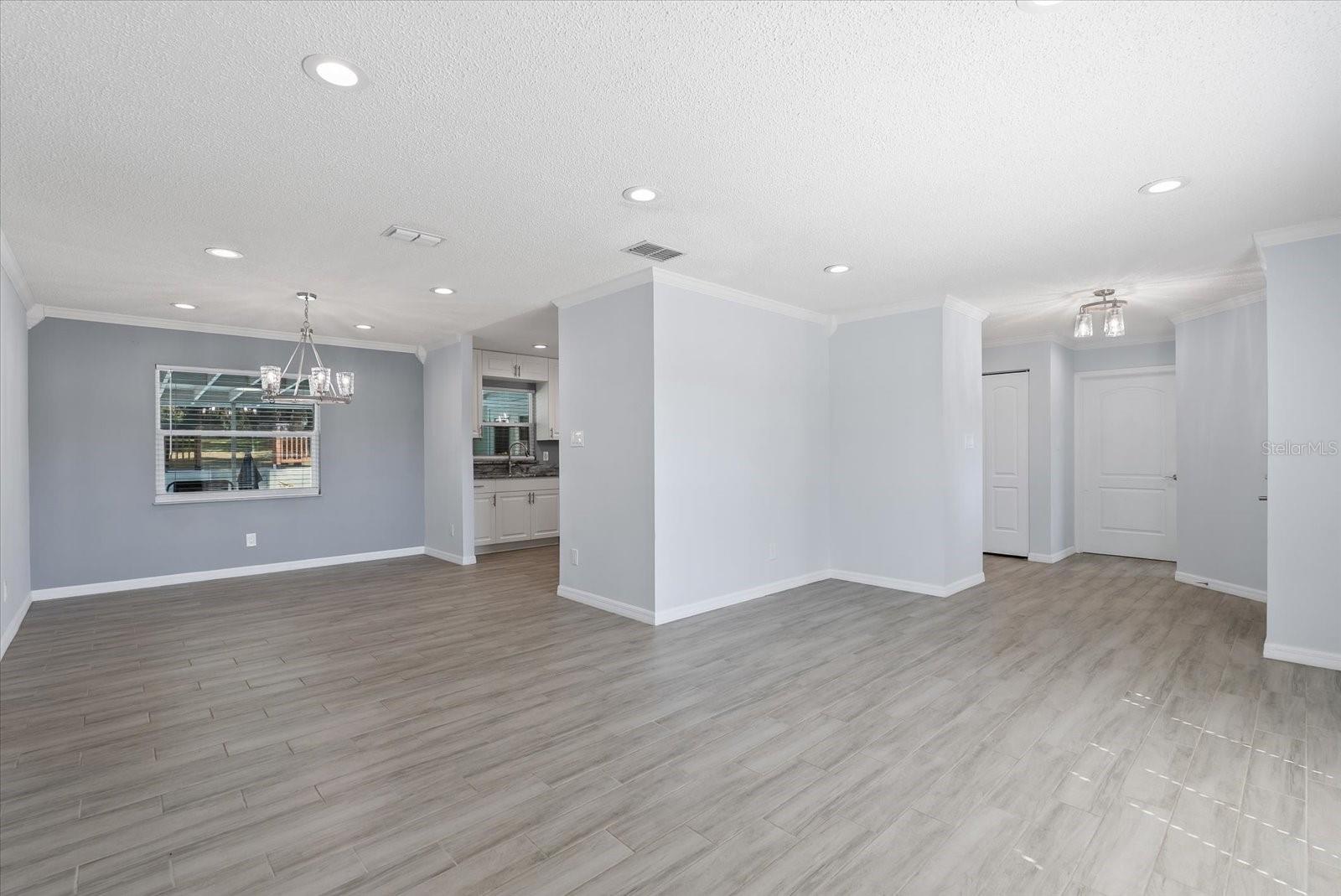 40237 TROTTER LN