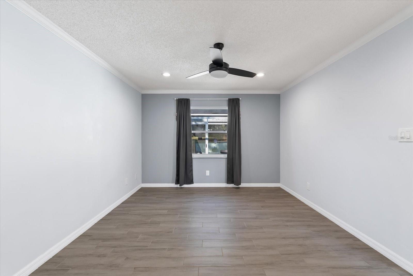 40237 TROTTER LN