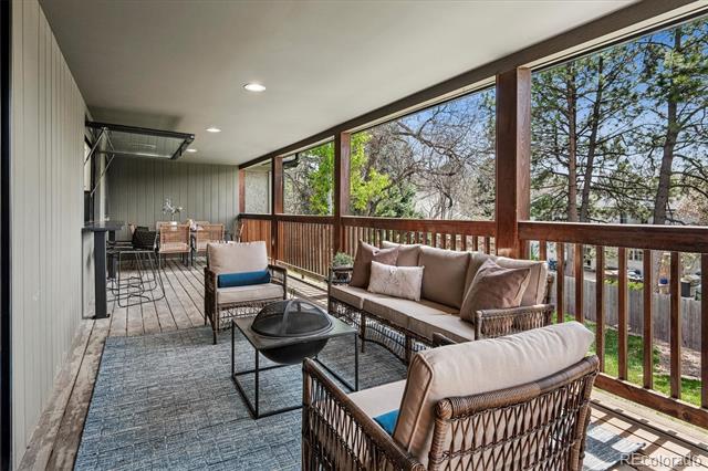 5290 E Nassau Circle