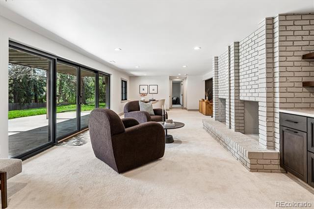 5290 E Nassau Circle