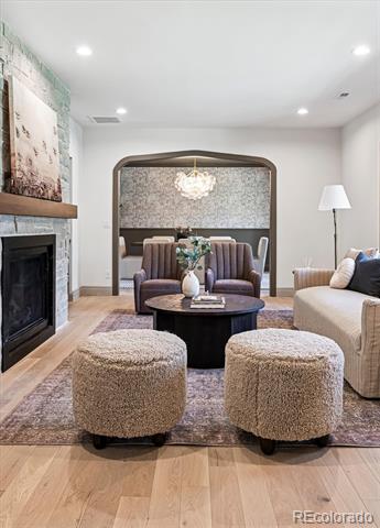 5290 E Nassau Circle