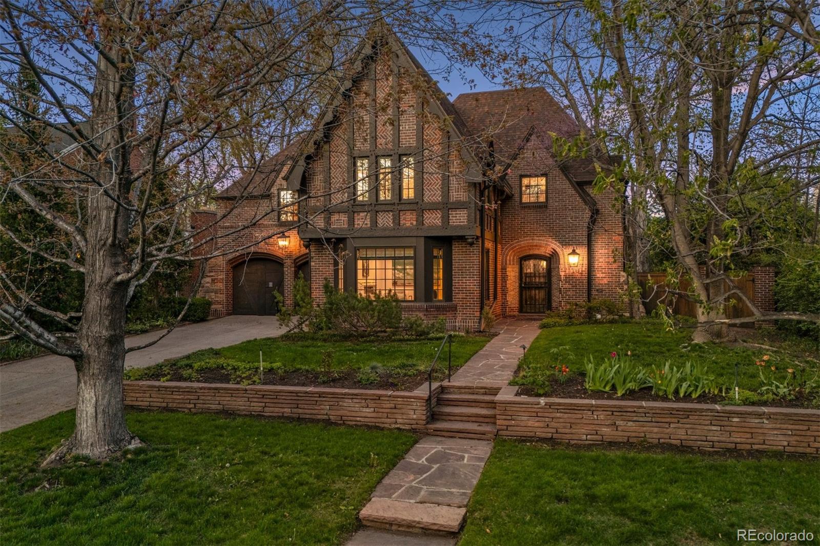 10 Cherry Street