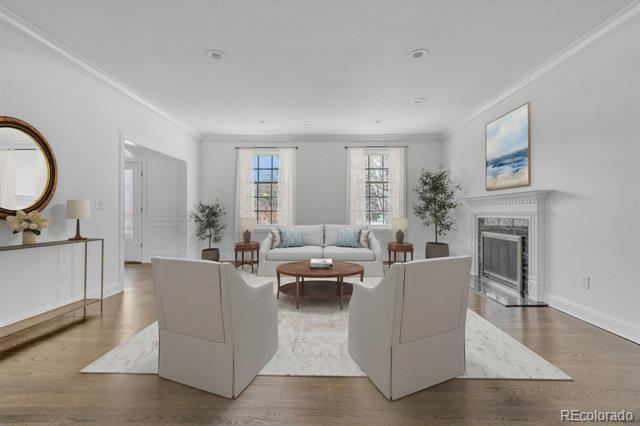 4600 S Columbine Court