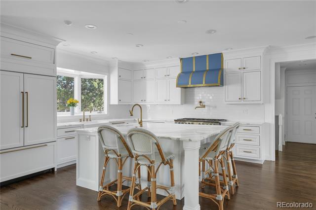 4600 S Columbine Court