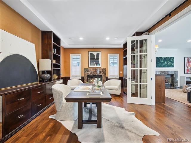 324 Elm Street