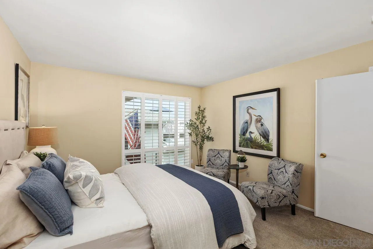 370 Rosecrans St Unit 302