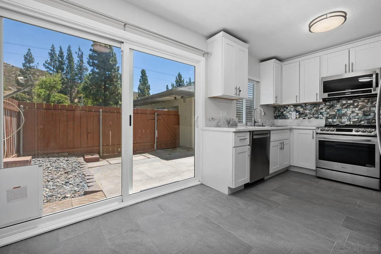 10628 Queen Jessica Ln