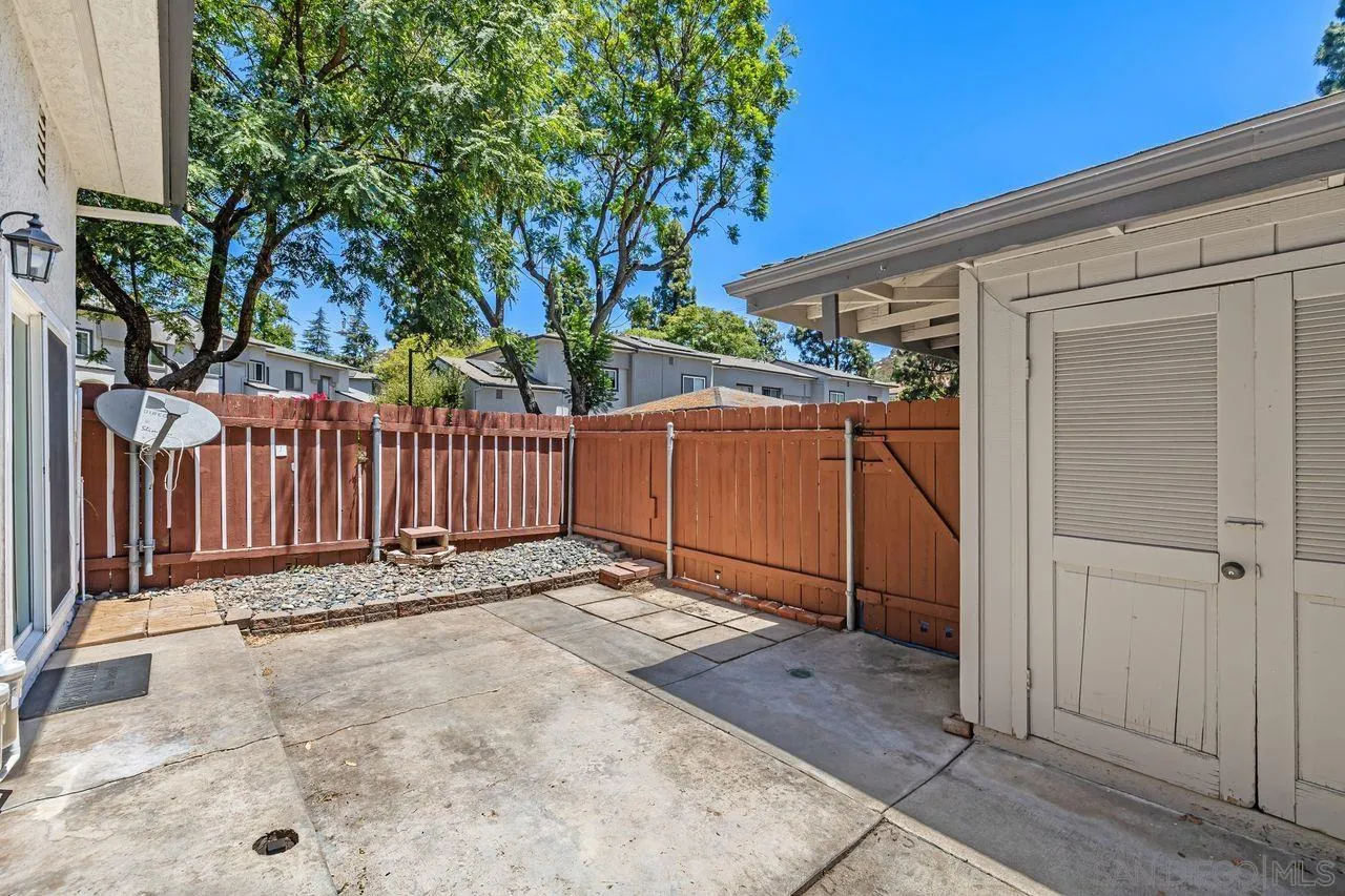 10628 Queen Jessica Ln